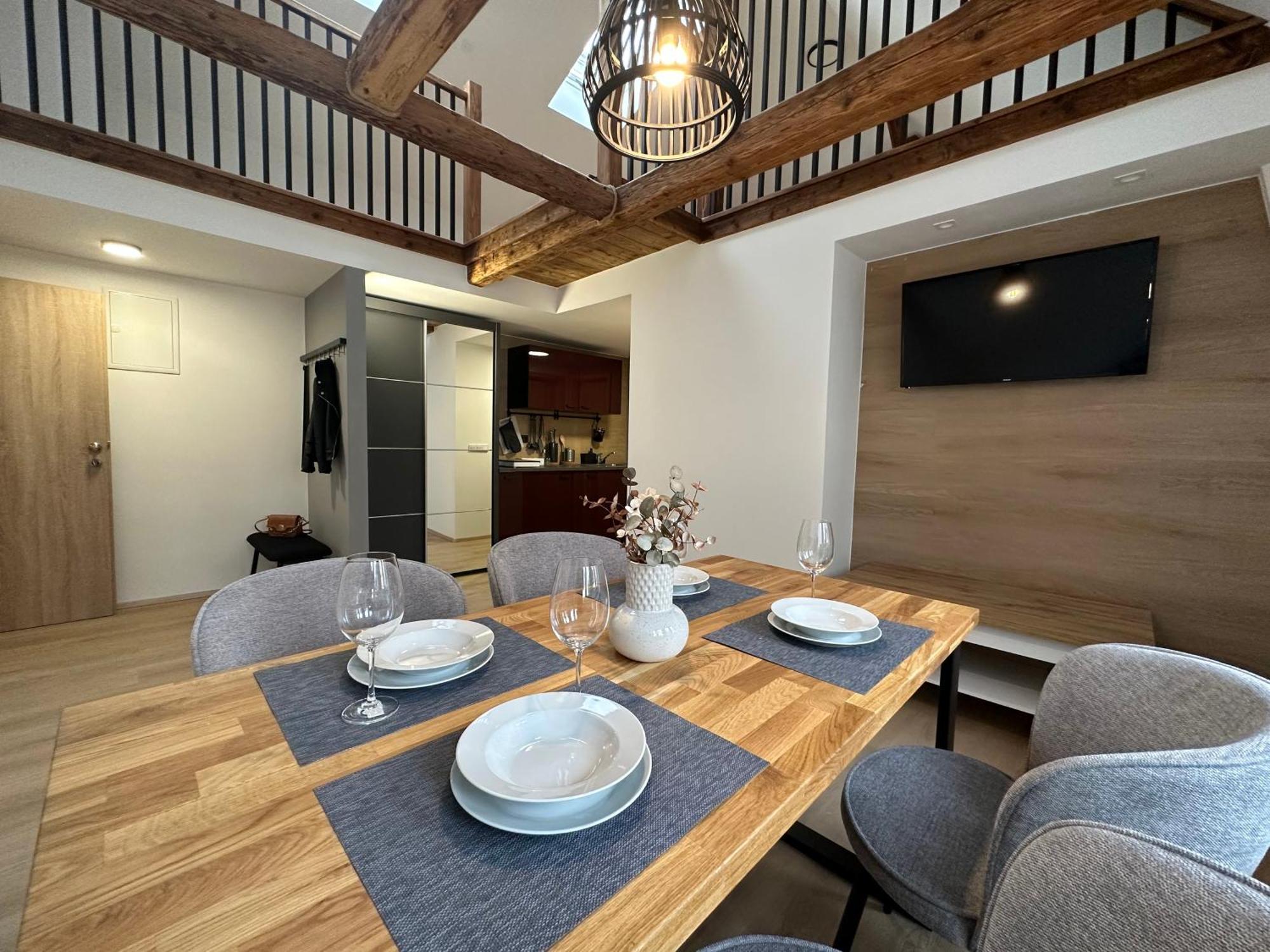 Lady Apartments Liberec Exterior foto